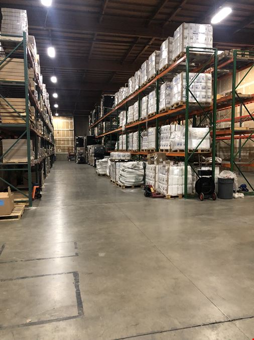 Fresno Warehouse for Rent 1779 150028,000 SF 4069 West Shaw